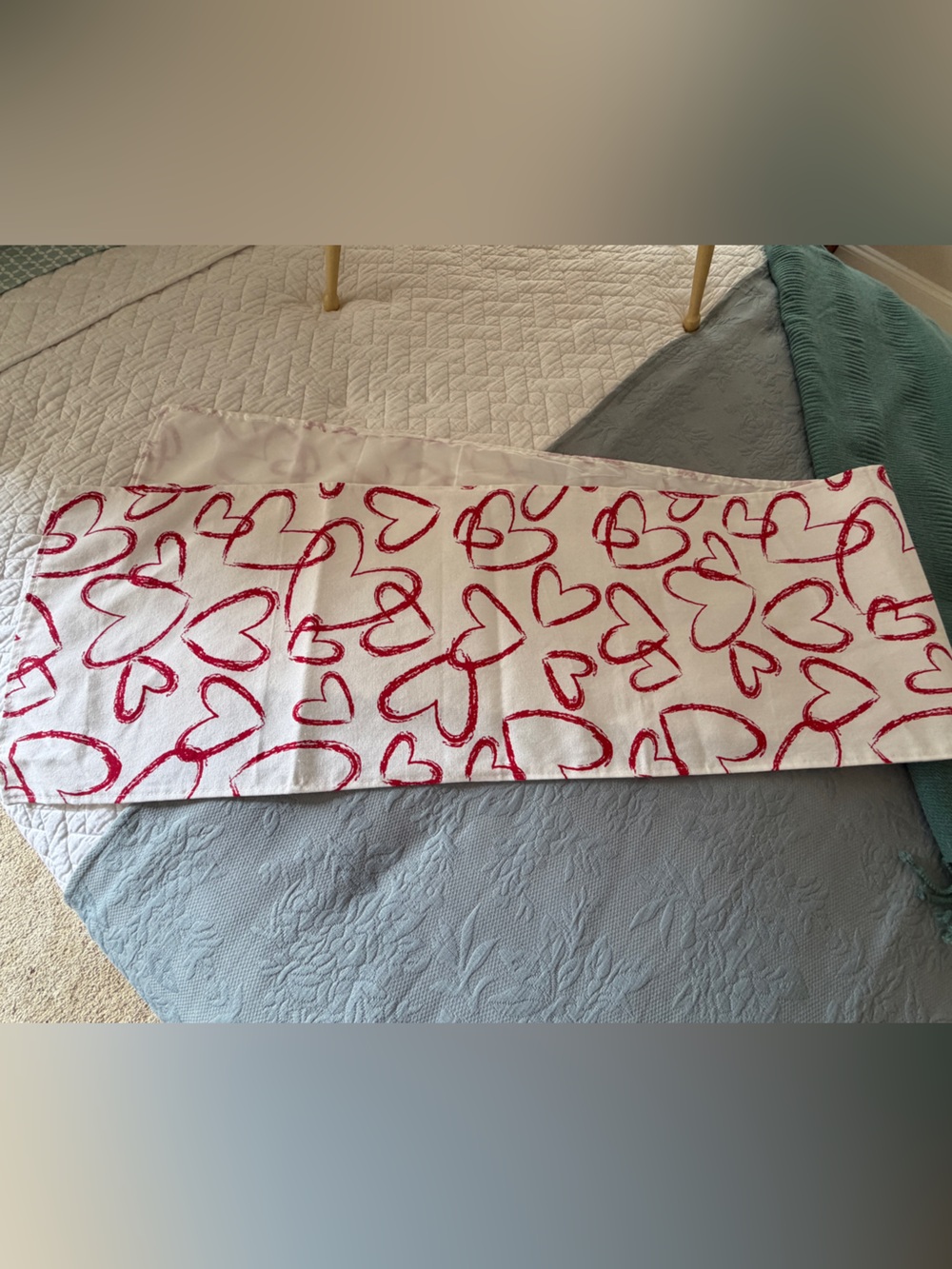 White Table Runner with Red Heart Print
